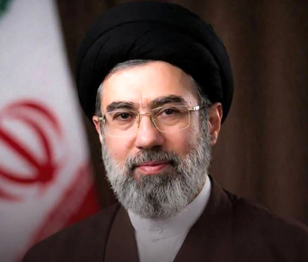 رهبر معظم انقلاب: آینده متعلق به امت اسلامی و تمدن نوین اسلامی است