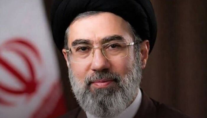 رهبر معظم انقلاب: آینده متعلق به امت اسلامی و تمدن نوین اسلامی است