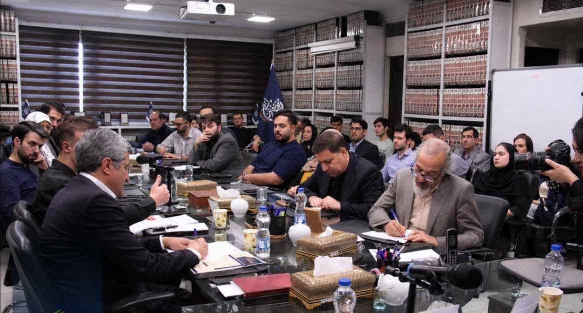 چگونه دنیای حقوق را تحلیل اجتماعی کنیم؟