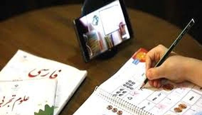 تداوم آموزش‌های غیرحضوری تمامی دانش‌آموزان تا آخر فروردین