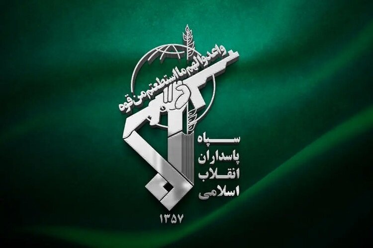 سپاه: یک پهپاد آمریکایی را سرنگون و پهپاد و جنگندهٔ آمریکایی را فراری دادیم