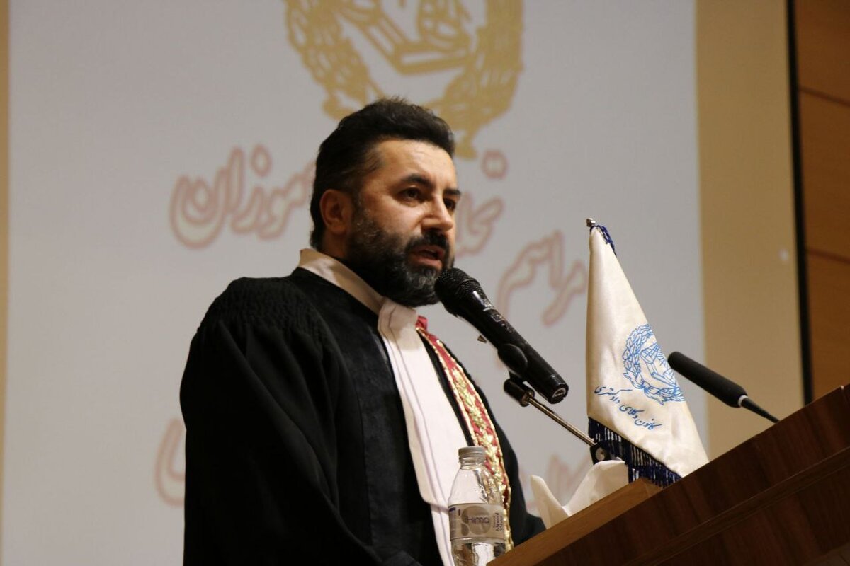 رئیس کانون اردبیل: حرفه وکالت به سمت تخصصی شدن پیش می‌رود
