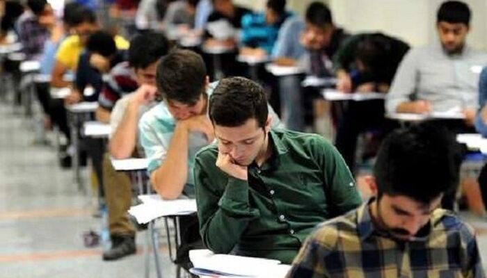 پارادوکسِ «امتحانِ عادی» در «سالِ بحرانی»
