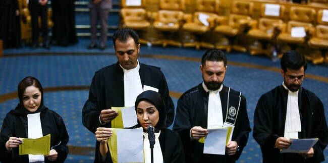 پیام هیات مدیره کانون وکلای مرکز در مراسم تحلیف کارآموزان