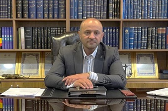 بازتعریف نقش حقوق‌دانان در عرصه بین‌الملل؛ تأکید بر پرهیز از تکرار تجربه‌های گذشته