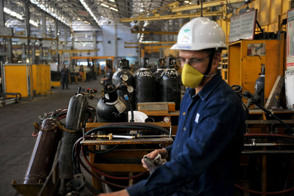 بی‌عرضگی وزارت کار در مدیریت داده؛ سایت روابط کار نابود شد و صدای کارگران را درآورد