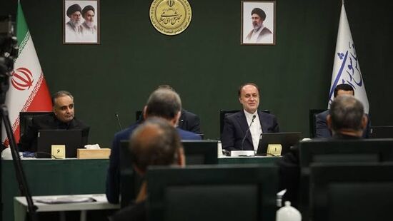 تصویب ماده اول طرح مقابله با نفوذ بیگانگان در مجلس