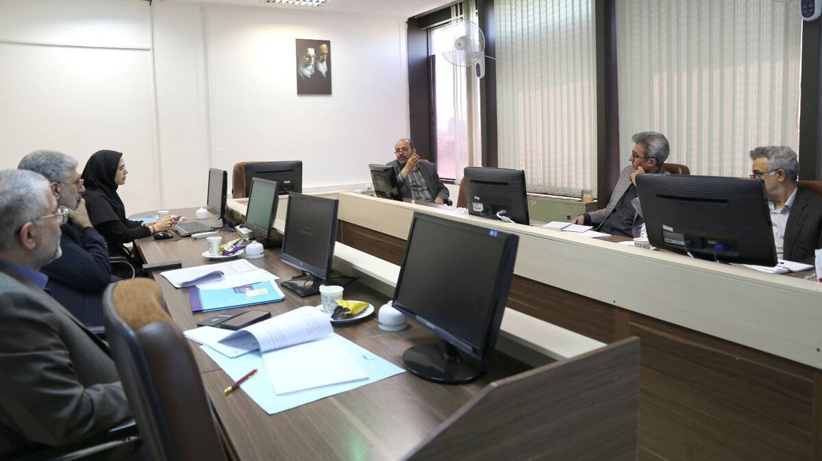 بازنگری دستورالعمل کاهش جمعیت کیفری زندان‌ها
