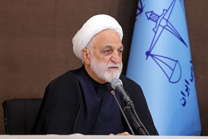 محکومان واجد شرایط به مرخصی بروند