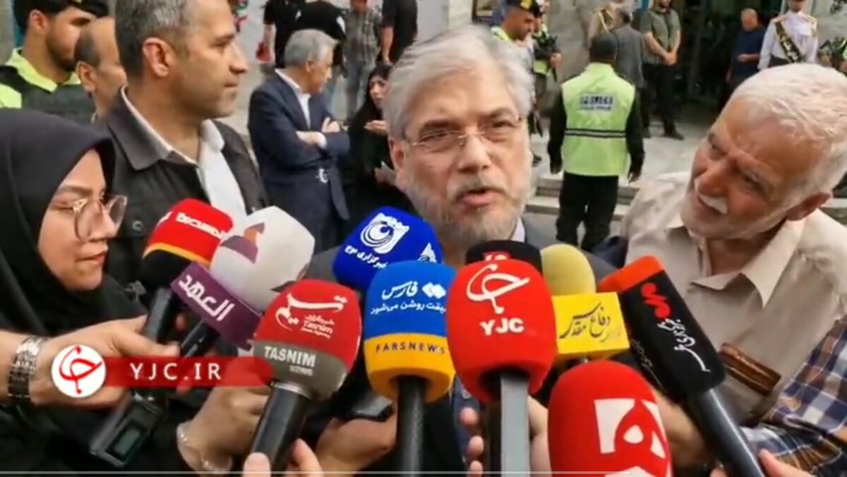 ببینید | توضیح وزیر علوم درباره "دانشجویانی که پرچم منحوس پهلوی را در دانشگاه‌ها برافراشتند"