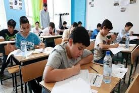 ادامه بلاتکلیفی دانش‌آموزان و معلمان؛ فعلا کلاس‌ها مجازی است