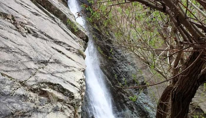 وکلای تهرانی به آبشار رندان رفتند