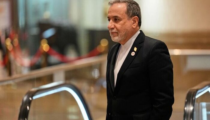 عراقچی: مطمئن باشید بازگشت به میدان جنگ با شگفتی‌های بسیار بیشتری همراه خواهد بود

