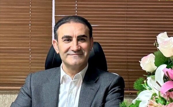 درآمدی بر بایسته‌ های انتظامی و حضور حرفه‌ای کارآموزان وکالت در فضای مجازی