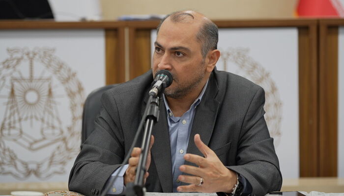 یک استاد دانشگاه: باید بدانیم جبران خسارت جنگ تحمیلی مهمتر است یا محکومیت متجاوزان به ایران