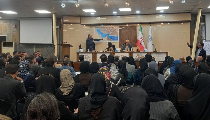 دکتر بیگ زاده: وضعیت رژیم حقوقی تنگه هرمز، خاص است/ حسین پناهی آذر: عوارض کانالها در سطح جهان بالا نیست