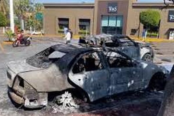 نگرانی از تشدید خشونت در مکزیک پس از کشته شدن رهبر کارتل خالیسکو توسط ارتش