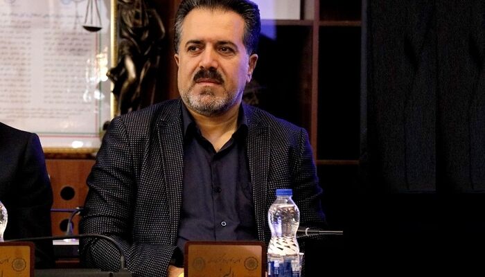 رئیس کانون وکلای البرز: باید حضور وکیل در دعاوی الزامی شود