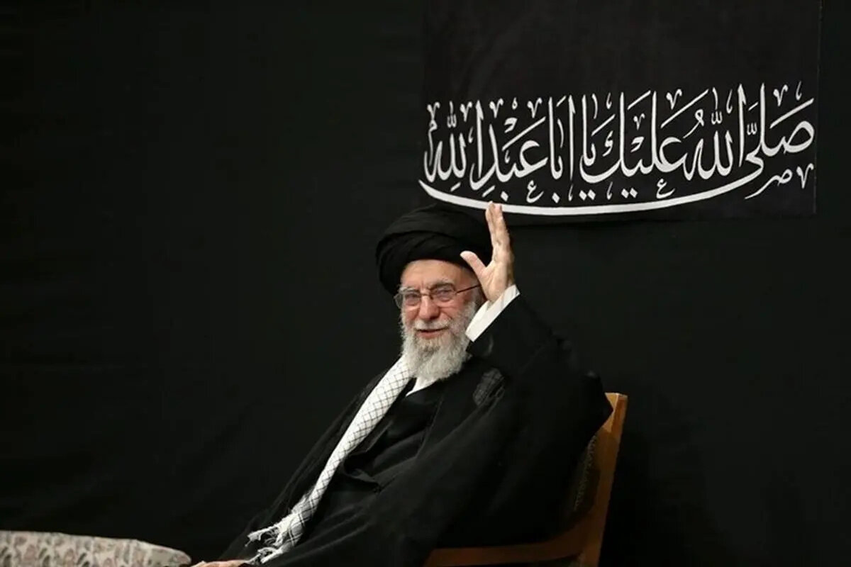 آیین بزرگداشت رهبر شهید انقلاب و شهدای خانواده ایشان از طرف رهبر انقلاب اسلامی برگزار می‌شود