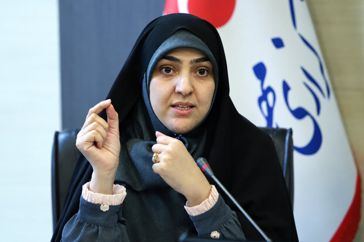از ۱۴ سکه تا یک سکه؛ انتقاد مشاور معاونت امور زنان از «عددبازی» در قانون مهریه/ فردا می‌گویند به خاطر وحدانیت خدا یک سکه!