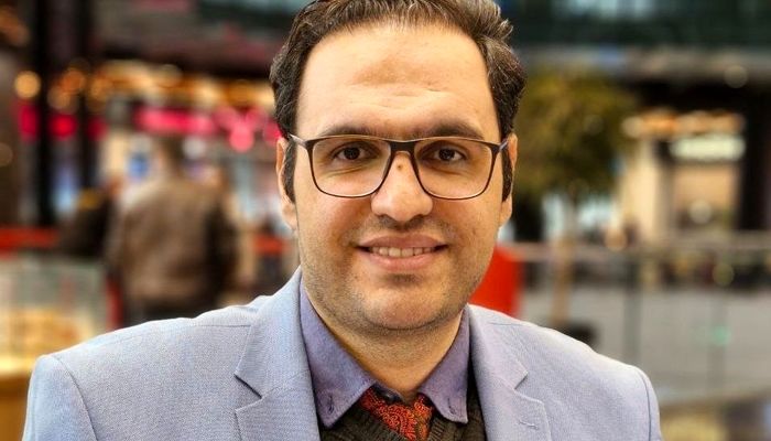 وکیل، ماشین و حقیقت؛ تأملی در مسئولیت حرفه‌ای در عصر هوش مصنوعی با نگاهی به آرای دادگاه‌های آمریکا و کانادا