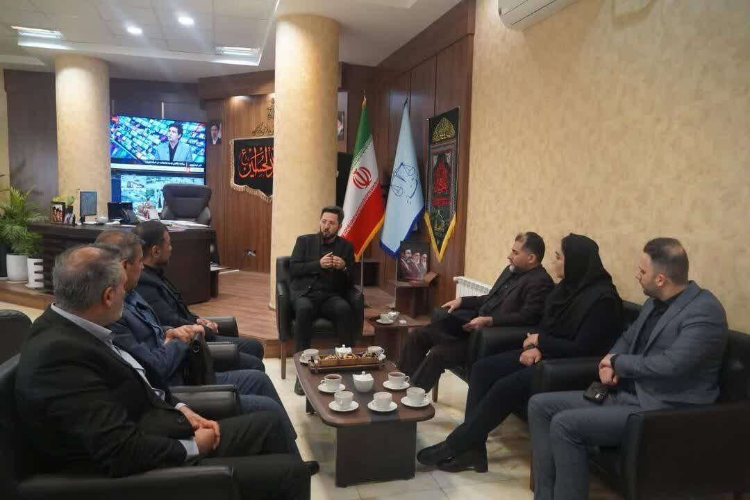 دیدار رییس و اعضای هیات مدیره کانون گلستان با دادستان مرکز استان 
