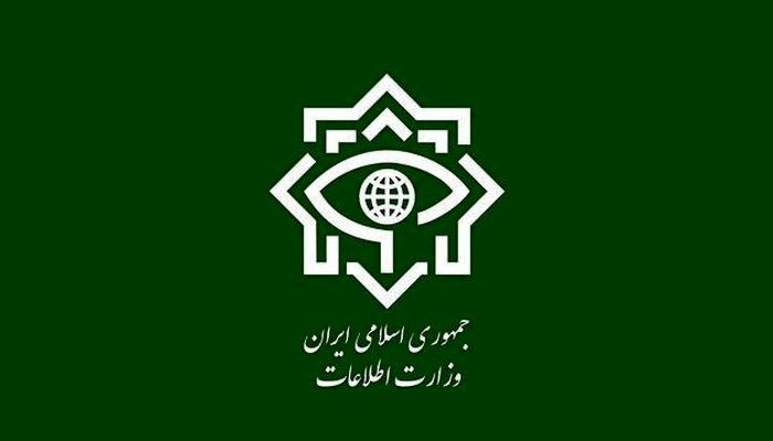 هشدار وزارت اطلاعات: با ستون پنجم دشمن برخورد می‌کنیم