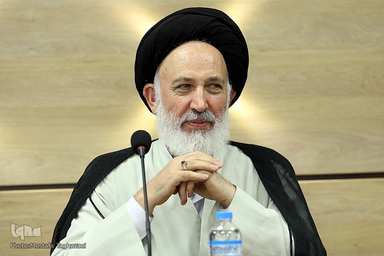 کرامت انسانی؛ محور ناگفته نهضت حسینی/ افق‌های تازه عاشورا برای انسان معاصر