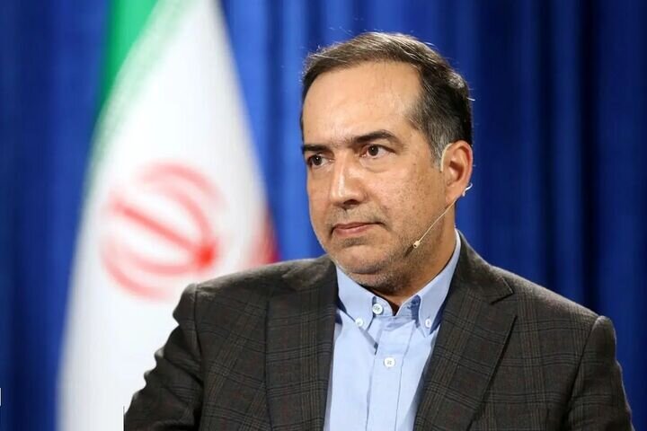 ببینید | انتظامی: عده‌ای فکر می کردند آمریکا به هر کشوری فوت کند نابود می شود ولی هیمنه‌اش شکست