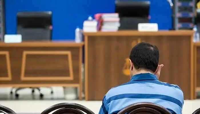 سلب حق همراه داشتن وکیل موجب بی‌اعتباری رأی می‌شود