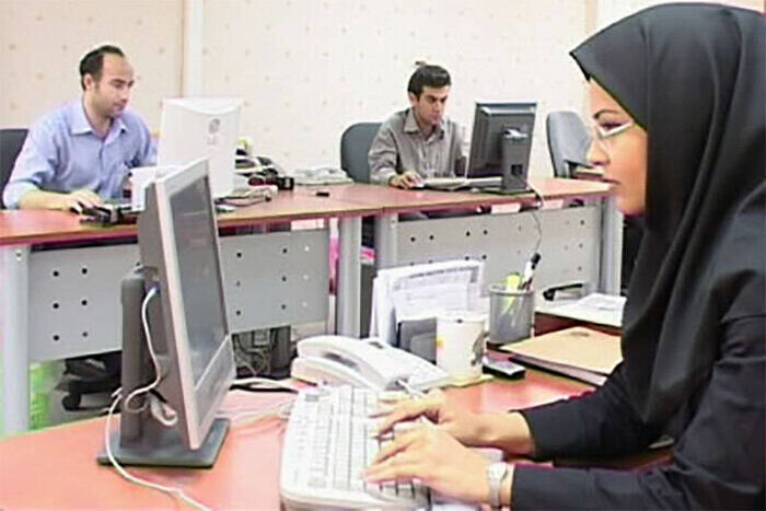 ببینید | توضیح استاندار تهران درباره برنامه کاری ادارات دولتی از فردا