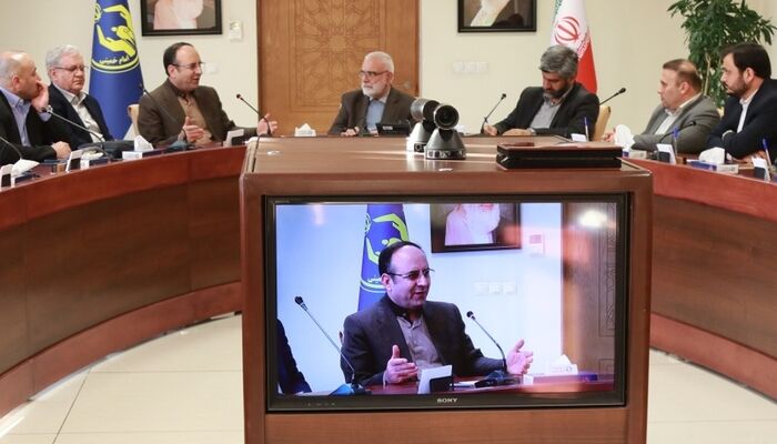 تفاهم نامه کانون وکلای مرکز و کمیته امداد: آموزش حقوقی کارکنان و معاضدت