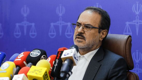 خدائیان: گرانی خودرو ریشه در تصمیمات دستگاه‌ها و تخلفات خودروسازان داشت