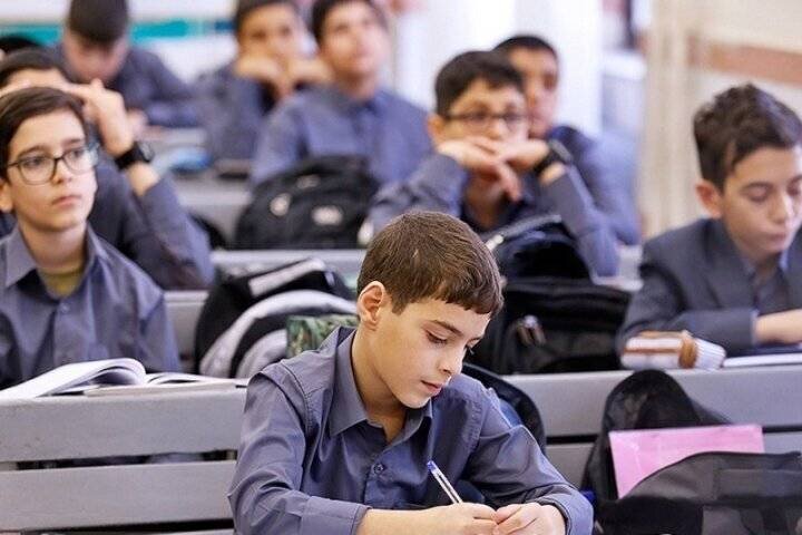 مهلت آبان‌ماه برای تغییر مدرسه