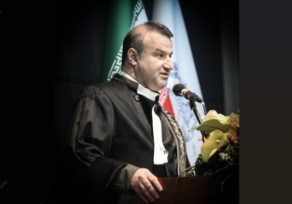 رئیس کانون وکلای گیلان: در جنگ، کانون وکلا از ارکان حفظ امنیت حقوقی جامعه، حمایت از حقوق شهروندان و پایداری نظام عدالت است