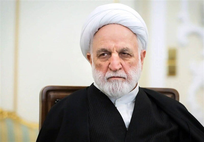اژه‌ای: قدرت‌نمایی قوای مسلح ایران در تنگه هرمز غرورآفرین است