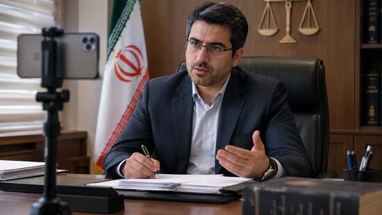 تذکر یک مدیر قوه قضاییه نسبت به شئون قضاوت/ «قاضی بلاگری» ممنوع است!
