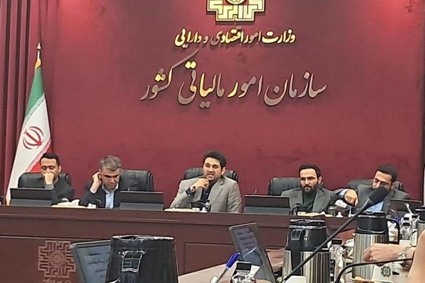 رییس کل سازمان مالیاتی:
امسال سخت‌ترین سال وصول مالیات بود