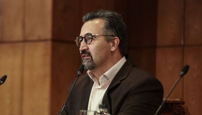 تلفن همراه شهروند؛ حریم خصوصی یا تابلوی تبلیغاتی؟