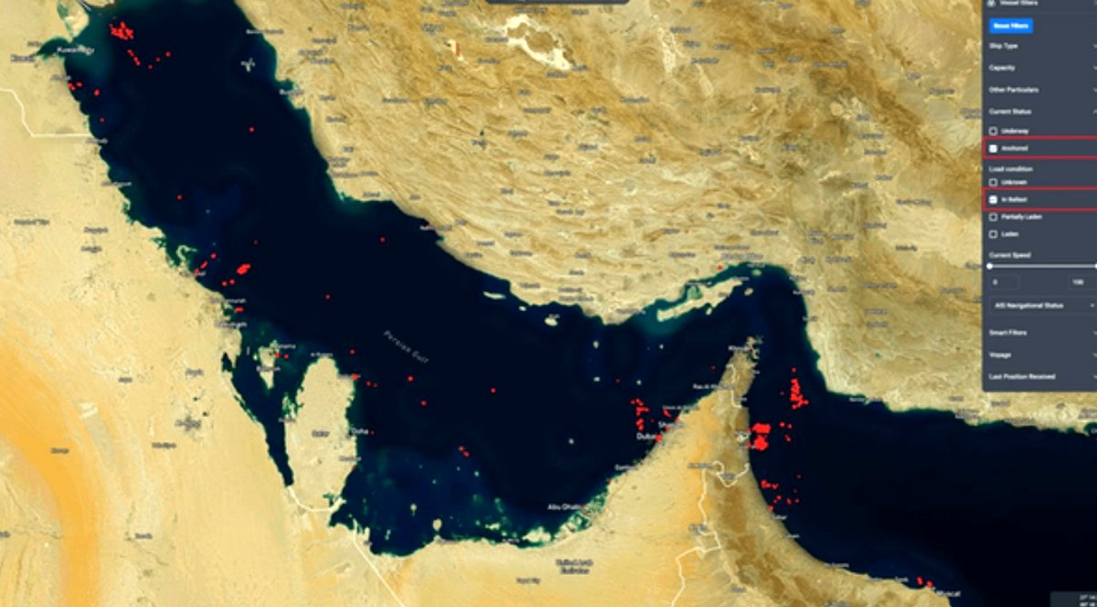 تنگه هرمز بی عبور شد