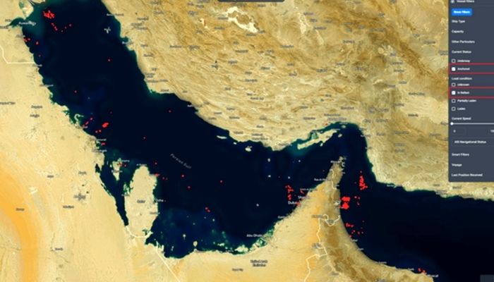 تنگه هرمز بی عبور شد