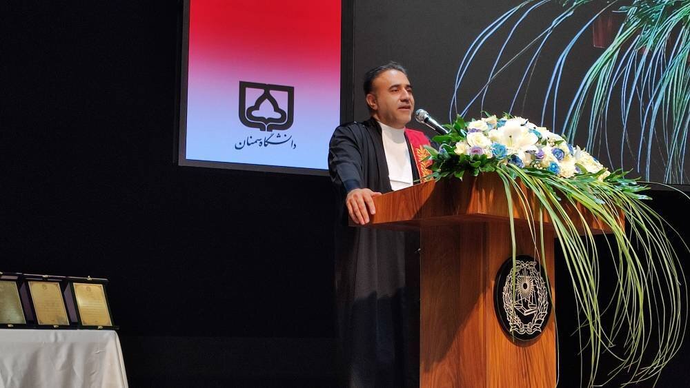 برگزاری آئین تحلیف ۶۶ کارآموز وکالت کانون وکلای دادگستری سمنان