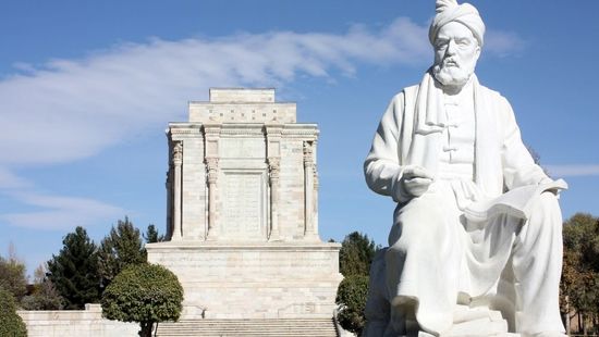 شاهنامه و تداوم ایرانشهر: مطالعه‌ای در پیوند حافظه تاریخی، زبان فارسی و یکپارچگی سرزمینی با تکیه بر جامعه شناسی تاریخی