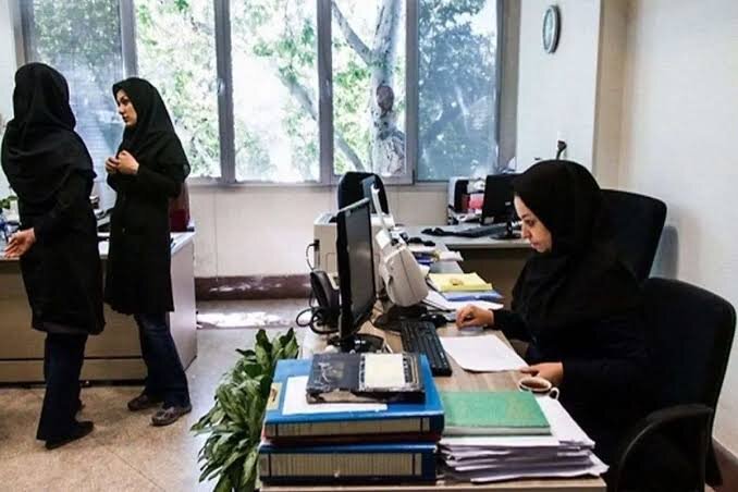 ضوابط جدید سازمان برنامه و بودجه درباره پرداخت حقوق کارمندان دولت/ متن بخشنامه